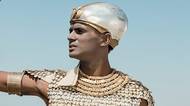 Velkolepé historické drama. Zkorumpovaní kněží intrikují proti králi